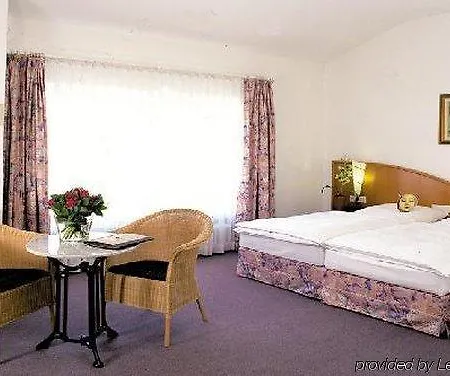 Esplanade 3* Bonn